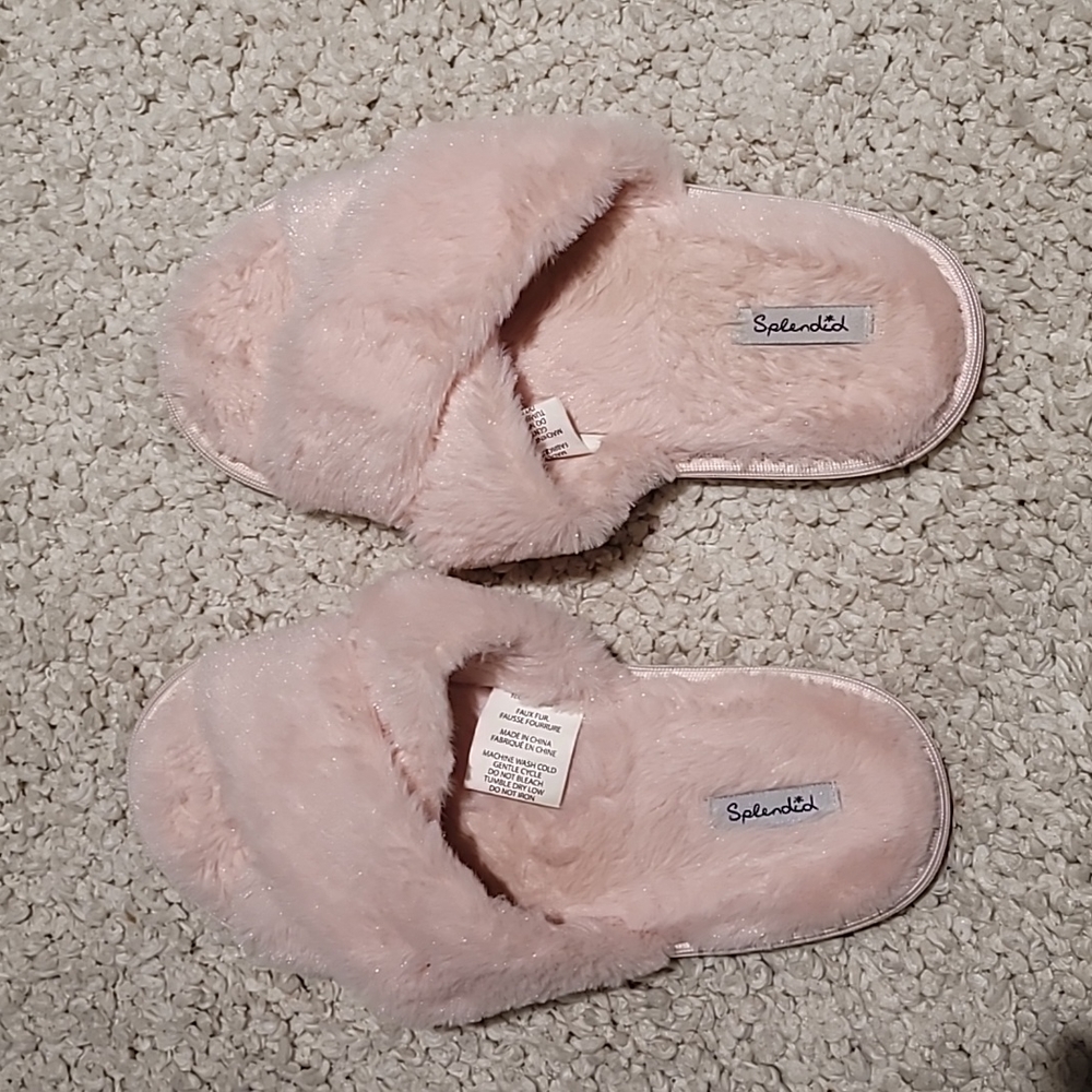 Splendid slippers